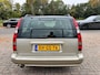 Volvo V70 2.5 Luxury-Line|YOUNGTIMER|AUTOMAAT|LEDER|AIRCO|CRUISE|