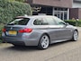 BMW 5-Serie Touring 520i M Sport High Executive 6WB teller Panorama Elk. Stoelen NAP PUNT GAAF 100% dealeronderhouden