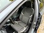 Volvo V40 1.5 T3 Dynamic Edition / Automaat / Trekhaak / Panoramadak / Stoelverwarming / Achteruitrijcamera / Keyless