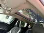 Volvo V40 1.5 T3 Dynamic Edition / Automaat / Trekhaak / Panoramadak / Stoelverwarming / Achteruitrijcamera / Keyless