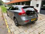 Volvo V40 1.5 T3 Dynamic Edition / Automaat / Trekhaak / Panoramadak / Stoelverwarming / Achteruitrijcamera / Keyless