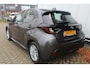 Mazda 2 Hybrid 1.5 Agile Toyota Yaris l Apple Carplay/ Android auto l Keyless l Automaat l Cruise control l Stuur- en Stoelverwarming VDL auto