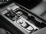 Volvo XC60 2.0 T8 Twin Engine AWD R-Design Plug In Hybrid 391pk Dealer O.H PHEV | Panodak | Camera | Apple Carplay | Lederen Sportstoelen Memory & Verwarmd | Sporstuur | Keyless | Navigatie | Virtual | DAB |