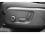 Volvo XC40 Volvo XC40 B4 197PK Plus Black Edition | Visual Park Assist (incl. 360º view) | Schuif-/Kanteldak | Lichtmetalen Velgen 20"| Extra Getint Glas |  Nubuck/ Kunstlederen Bekleding | Apple Carplay/Android Auto | Premium Audio by Harman Kardon | Electronic Climate Controle