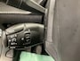 Peugeot 2008 1.2 PureTech 100PK Active | Stoelverwarming | Cruise Controle | Airco | Apple CarPlay / Android Auto | | Airco | Bluetooth telefoonvoorbereiding | Buitenspiegels elektrisch verstel- en verwarmbaar