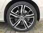 Volvo S60 2.0 Recharge T6 AWD R-Design | Rijklaar incl 12 mnd Bovag | Panoramadak Keyless DAB Stuurverwarming