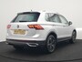 Volkswagen Tiguan 1.4 TSI eHybrid Elegance Plug In Hybrid 245pk Dealer O.H PHEV | Adaptive Cruise | Head Up | IQ Light | 360 Camera | Alcantara Sportstoelen Massage & Verwarmd | Sfeerverlichting | Keyless | Stuur Verwarmd | Apple Carplay | Navigatie | DAB |