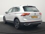 Volkswagen Tiguan 1.4 TSI eHybrid Elegance Plug In Hybrid 245pk Dealer O.H PHEV | Adaptive Cruise | Head Up | IQ Light | 360 Camera | Alcantara Sportstoelen Massage & Verwarmd | Sfeerverlichting | Keyless | Stuur Verwarmd | Apple Carplay | Navigatie | DAB |