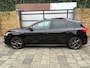 Ford Focus 1.5 EcoBoost ST Line Business ( FULL OPTIONS)