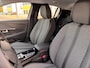 Peugeot 208 1.2 Hybrid 110 e-DCS6 Allure Automaat | Voorraadvoordeel! | Camera Voor + Achter | Navigatie | Adaptive Cruise Control | Apple Carplay / Android Auto | | Bots waarschuwing systeem | DAB ontvanger | Glans exterieur delen