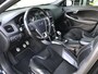 Volvo V40 1.6 T3 R-Design | Rijklaar incl garantie | Donker glas Camera Verwarmbaar voorruit