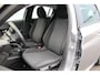 Peugeot 208 1.2 PureTech 75 Style | Dashboard en deurpanelen in kunststof met carboneffect | Ecoled koplampen | Elektrisch verstelbare en verwarmbare buitenspiegels