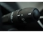 Peugeot 208 1.2 PureTech 75 Style | Dashboard en deurpanelen in kunststof met carboneffect | Ecoled koplampen | Elektrisch verstelbare en verwarmbare buitenspiegels