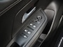 Opel Mokka 1.2 Turbo Hybrid 136PK GS | AppleCarPlay/AndroidAuto | Alcantara/Leer | Cruise Control | Climate Control | Camera | Digitale Cockpit | Navigatie | FULL LED | Privacy Glass | TwoTone | Massage Bestuurdersstoel |