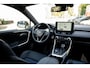 Toyota RAV4 2.5 Hybrid AWD Style Automaat | Bi-Tone | Adaptieve Cruise Control | PDC voor en achter | Stuurverwarming | 1650 kg trekgewicht