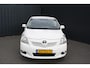 Toyota Verso 1.8 VVT-i Aspiration - NAVIGATIE - CAMERA - TREKHAAK - APK 10-26 - 2e EIGENAAR