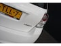 Toyota Verso 1.8 VVT-i Aspiration - NAVIGATIE - CAMERA - TREKHAAK - APK 10-26 - 2e EIGENAAR