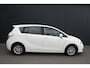 Toyota Verso 1.8 VVT-i Aspiration - NAVIGATIE - CAMERA - TREKHAAK - APK 10-26 - 2e EIGENAAR
