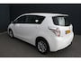 Toyota Verso 1.8 VVT-i Aspiration - NAVIGATIE - CAMERA - TREKHAAK - APK 10-26 - 2e EIGENAAR