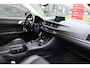 Lexus CT 200h Executive 17" XENON/CAMERA/NAVI/ALCANTARA-LEDER/ETC.!
