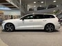 Volvo V60 2.0 T8 AWD R-Design, Pano, 360cam, H/K, Pilot assist, Memory, HUD