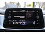 Volkswagen T-Roc 1.5 TSI Apple/Android carplay, Parkeer assistent, NAVI, LED, ACC, Leder, Parkeersensoren, Comfortstoelen, 18" LMV
