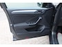 Volkswagen T-Roc 1.5 TSI Apple/Android carplay, Parkeer assistent, NAVI, LED, ACC, Leder, Parkeersensoren, Comfortstoelen, 18" LMV