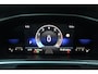Volkswagen T-Roc 1.5 TSI Apple/Android carplay, Parkeer assistent, NAVI, LED, ACC, Leder, Parkeersensoren, Comfortstoelen, 18" LMV