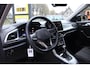 Volkswagen T-Roc 1.5 TSI Apple/Android carplay, Parkeer assistent, NAVI, LED, ACC, Leder, Parkeersensoren, Comfortstoelen, 18" LMV