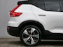 Volvo XC40 Recharge P8 408pk AWD R-Design Automaat SOH 92% / Trekhaak / Stuurverwarming / Adaptive cruise