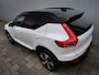 Volvo XC40 Recharge P8 408pk AWD R-Design Automaat SOH 92% / Trekhaak / Stuurverwarming / Adaptive cruise