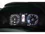 Volvo XC40 1.5 T3 Momentum Business | Achteruitrijcamera | Cruise control adaptief | DAB ontvanger
