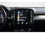 Volvo XC40 1.5 T3 Momentum Business | Achteruitrijcamera | Cruise control adaptief | DAB ontvanger