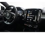 Volvo XC40 1.5 T3 Momentum Business | Achteruitrijcamera | Cruise control adaptief | DAB ontvanger