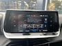 Peugeot 2008 1.2 Turbo 100 PK Active | Trekhaak 1250 KG | Navigatie | DAB Radio | Climate Control | Cruise control | Airco | LED Verlichting | Elektrisch Pakket | Parkeersensoren | Apple Carplay | Hoge Zitpositie |