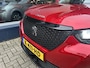 Peugeot 2008 1.2 Turbo 100 PK Active | Trekhaak 1250 KG | Navigatie | DAB Radio | Climate Control | Cruise control | Airco | LED Verlichting | Elektrisch Pakket | Parkeersensoren | Apple Carplay | Hoge Zitpositie |