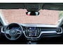 Volvo XC60 T6 Automaat AWD Plus Dark | Panorama Dak | 19'' Lichtmetalen Velgen | Adaptieve Cruise Control | Google Infotainment | Apple Carplay | 360 Graden Camera | Lederen Bekleding | Electronic Climate Control | Navigatiesysteem | Verwarmbare Voorstoelen | Verwarmbaar Stuurwiel | Semi Elektr. Trekhaak |