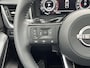 Nissan Qashqai 1.3 MHEV Xtronic Business Premium / HUD / Panoramadak / Google Maps Navigatie / Apple Carplay & Android Auto / Keyless Entry & Start / Adaptieve Cruise Control / 360° Camera / Stuur- en Stoelverwarming / Voorruitverwarming / Elektrisch Verstelbare Bestuurdersstoel met geheugenset / Elektrische Achterklep / Parelmoer Metallic