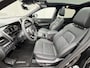Nissan Qashqai 1.3 MHEV Xtronic Business Premium / HUD / Panoramadak / Google Maps Navigatie / Apple Carplay & Android Auto / Keyless Entry & Start / Adaptieve Cruise Control / 360° Camera / Stuur- en Stoelverwarming / Voorruitverwarming / Elektrisch Verstelbare Bestuurdersstoel met geheugenset / Elektrische Achterklep / Parelmoer Metallic