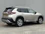 Nissan X-Trail 1.5 e-4orce Tekna Plus 4WD / Glazen Schuif- en Kanteldak / 360° Camera / HUD / 1800kg trekken / Apple Carplay & Android Auto / Elektrisch Verstelbare Voorstoelen met geheugenset / Elektrische Achterklep / Stuur- en Stoelverwarming / Voorruitverwarming /