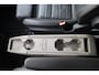 Volkswagen Multivan 1.4 eHybrid L2H1 Style PL €1220 p/m* Harman en Kardon, 6p, elektrische klep met easy open, draadloos laden, adaptief onderstel, veiligheidspakket, side assist, vol leder, elektrisch verstelbare stoelen voor, stoel ventilatie, privacy glas, head up! display, keyless entry, 18" LMV, metallic lak, stand kachel, verwarmbare voorruit, trekhaak wegklapbaar, stuurwiel verwarming, panorama dak, niveau regeling
