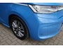 Volkswagen Multivan 1.4 eHybrid L2H1 Style PL €1220 p/m* Harman en Kardon, 6p, elektrische klep met easy open, draadloos laden, adaptief onderstel, veiligheidspakket, side assist, vol leder, elektrisch verstelbare stoelen voor, stoel ventilatie, privacy glas, head up! display, keyless entry, 18" LMV, metallic lak, stand kachel, verwarmbare voorruit, trekhaak wegklapbaar, stuurwiel verwarming, panorama dak, niveau regeling
