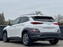 Hyundai Kona 1.6 GDI HEV X Line Automaat | Apple Carplay & Android Auto | Camera | Cruisecontrol | Lichtmetalen velgen 18'' |