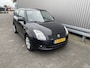 Suzuki Swift 1.3 Comfort AUTOMAAT, A/C, PDC, Multimedia / Navi, Keyless, LM, – Inruil Mogelijk –