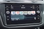 Volkswagen Tiguan 1.4 TSI DSG R-Line 150pk / Panodak / Trekhaak wegklb. / 19 Inch LM / Navi / ACC/ Led