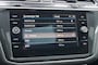 Volkswagen Tiguan 1.4 TSI DSG R-Line 150pk / Panodak / Trekhaak wegklb. / 19 Inch LM / Navi / ACC/ Led
