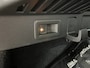 Skoda Kamiq 1.5 TSI Monte Carlo / AUTOMAAT/ ELEKTR. TREKHAAK/ PANO/ DIGITAL DASH/ CRUISE/ LED/ PARK. SENSOREN + CAMERA/ SMARTLINK/ NAVI/ STOEL VERWARM/ CLIMA