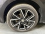 Skoda Kamiq 1.5 TSI Monte Carlo / AUTOMAAT/ ELEKTR. TREKHAAK/ PANO/ DIGITAL DASH/ CRUISE/ LED/ PARK. SENSOREN + CAMERA/ SMARTLINK/ NAVI/ STOEL VERWARM/ CLIMA