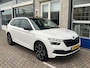 Skoda Kamiq 1.0 TSI Monte Carlo / AUTOMAAT/ PANO/ PARK. SENSOREN + CAMERA/ SMARTLINK/ LED/ CRUISE/ CLIMA/ 18" LMV/ STOEL VERWARM./ DAB