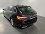 Skoda Superb Combi 1.4 TSI iV Laurin & Klement / AUTOMAAT/ ELEKTR. TREKHAAK/ LEDER/ PANO/ ADAPT. CRUISE/ SMARTLINK/ RIJ-MODI/ DIGITAL DASH/ PARK. SENSOREN + CAMERA/ STOEL VERWARM V+A/ CLIMA